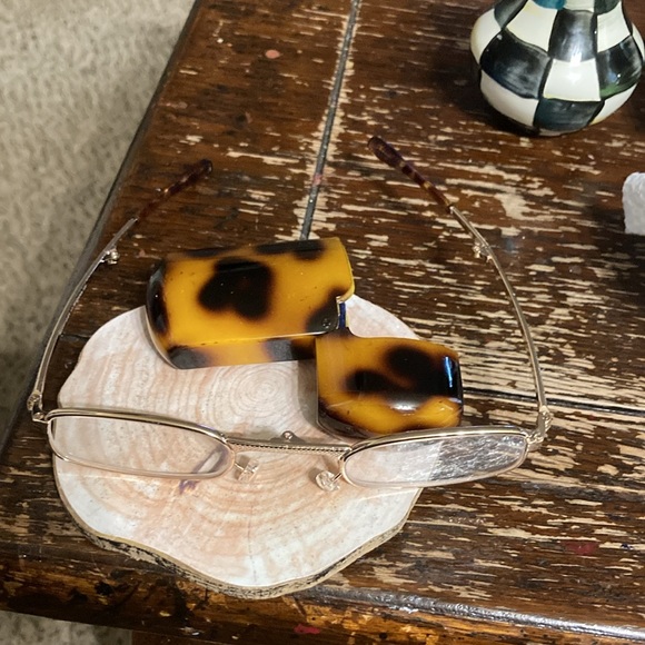 Reader foldable glasses with fun case 1.75 - Picture 5 of 14